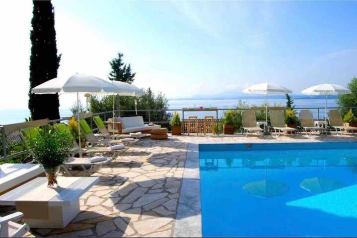 Mediterranean View Hotel Barbati Exterior photo